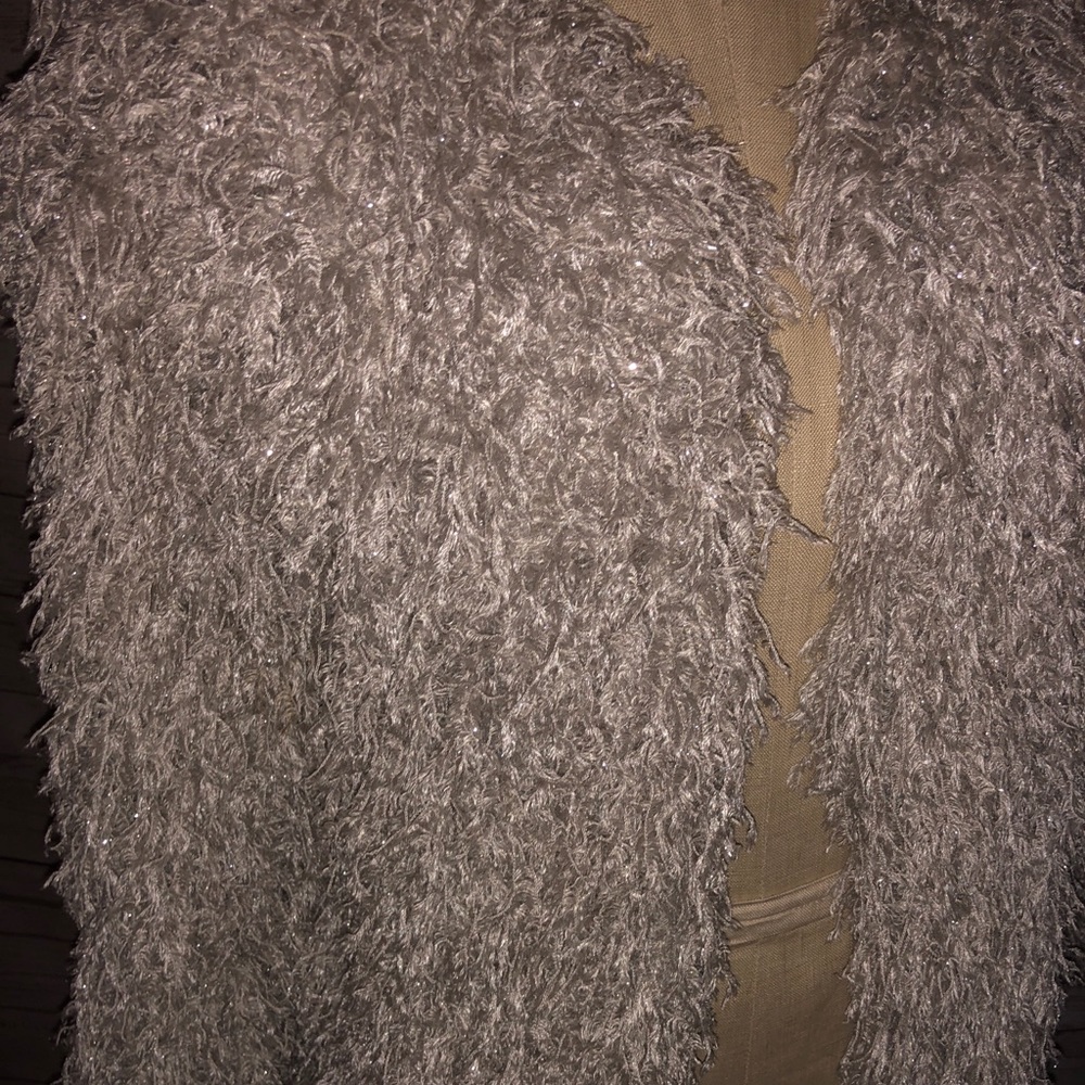 Zara shag fringe sweater jkt  w/subtle sparkle - Picture 8 of 8
